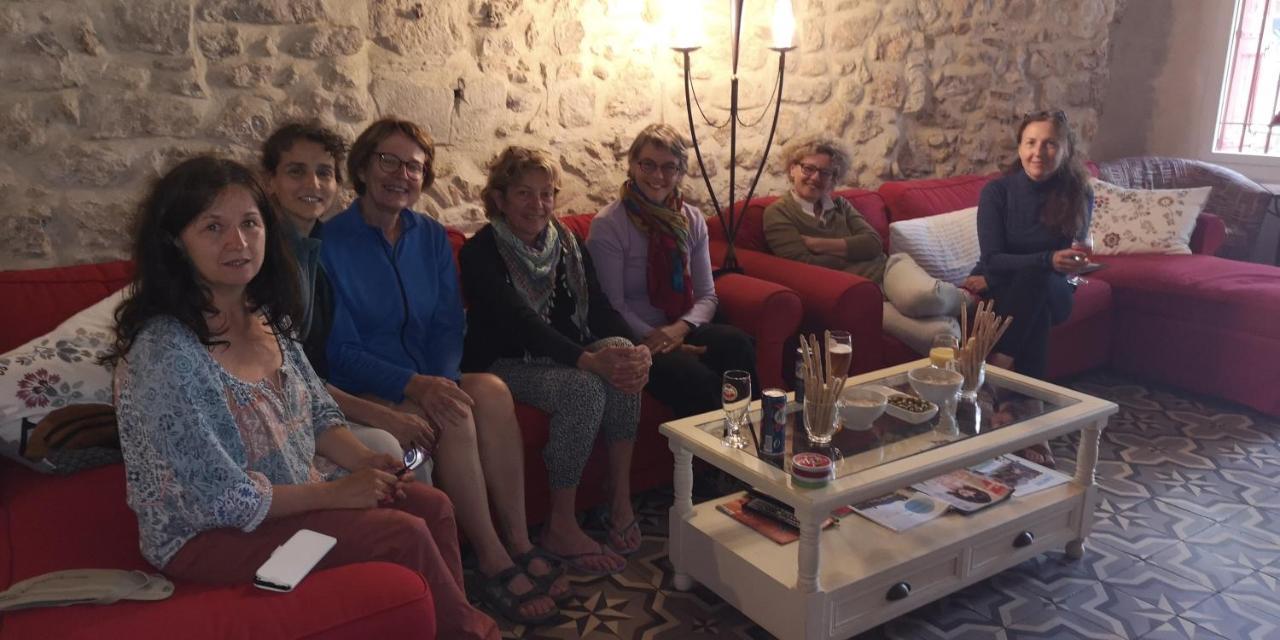 Le Mimosa Bed & Breakfast Saint-Saturnin-de-Lucian Eksteriør bilde